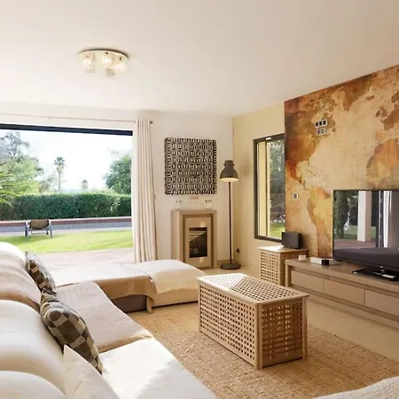 Villa Luxueuse Vue Avec Piscine Golfe De St Tropez 14 Personnes Grimaud