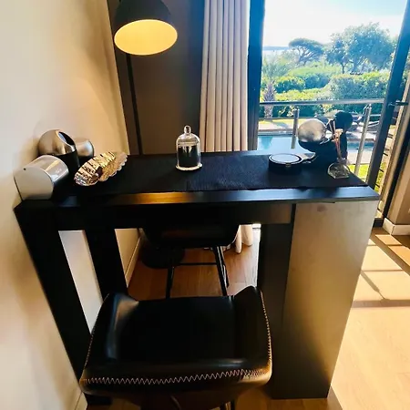 Villa Luxueuse Vue Avec Piscine Golfe De St Tropez 14 Personnes *