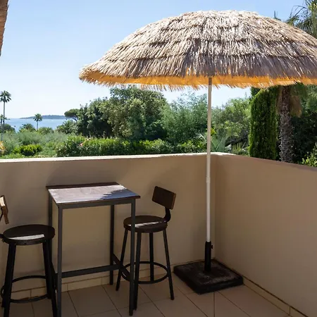 Luxueuse Vue Avec Piscine Golfe De St Tropez 14 Personnes Villa