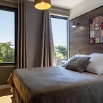 Villa Luxueuse Vue Avec Piscine Golfe De St Tropez 14 Personnes *