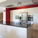 Luxueuse Vue Avec Piscine Golfe De St Tropez 14 Personnes