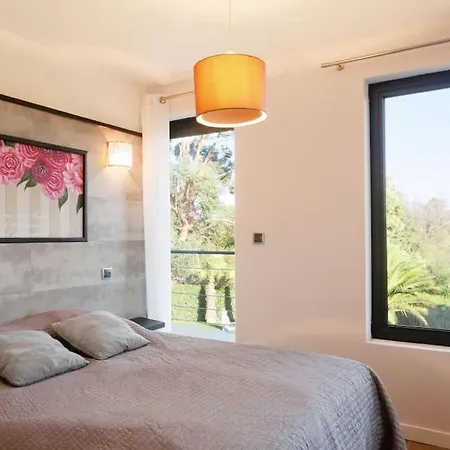 빌라 Luxueuse Vue Avec Piscine Golfe De St Tropez 14 Personnes 그리모