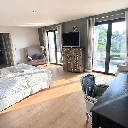 빌라 Luxueuse Vue Avec Piscine Golfe De St Tropez 14 Personnes
