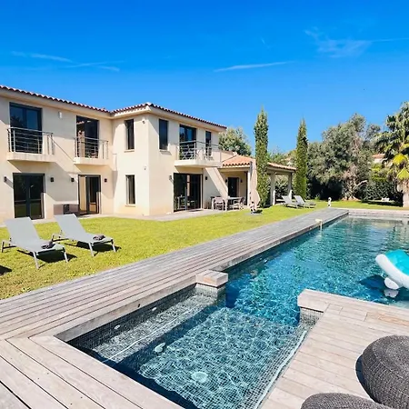 빌라 Luxueuse Vue Avec Piscine Golfe De St Tropez 14 Personnes