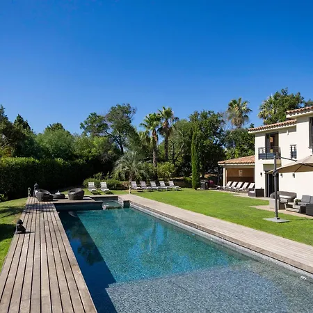 Luxueuse Vue Avec Piscine Golfe De St Tropez 14 Personnes Villa *